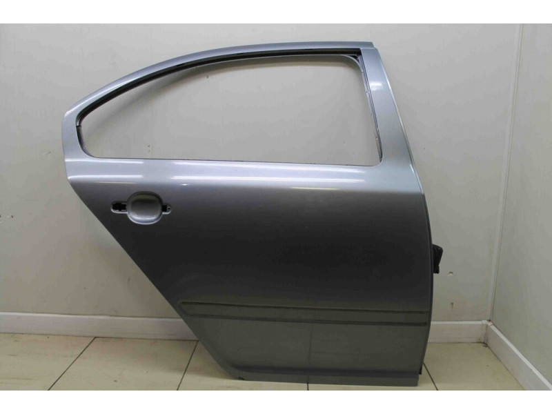 Двері задні праві Skoda Octavia A5 2005-2013 FPS 1Z5833056