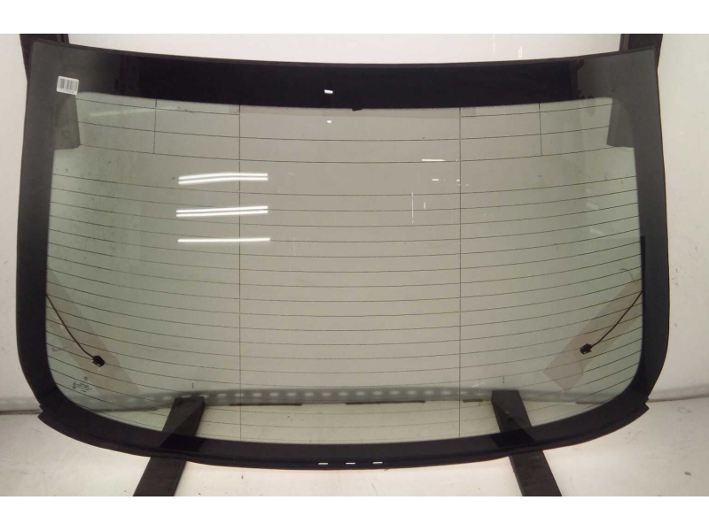 Заднє скло BMW 5 F10 10-17 седан (XYG)