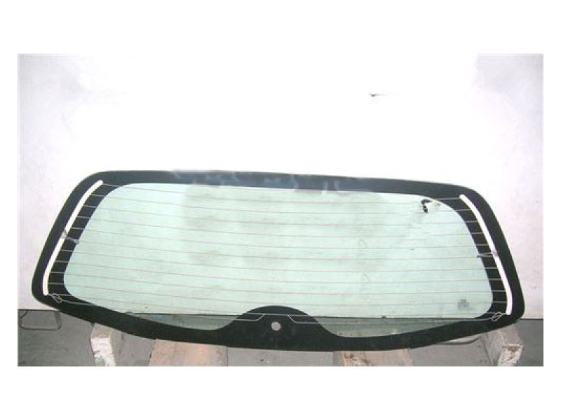 Заднє скло Chery Riich (XYG)