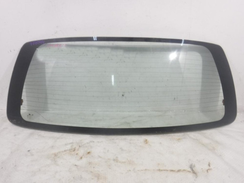 Заднє скло Hyundai H-1 / H200 в ляду 1997-2008 (Starglass) 871114A010