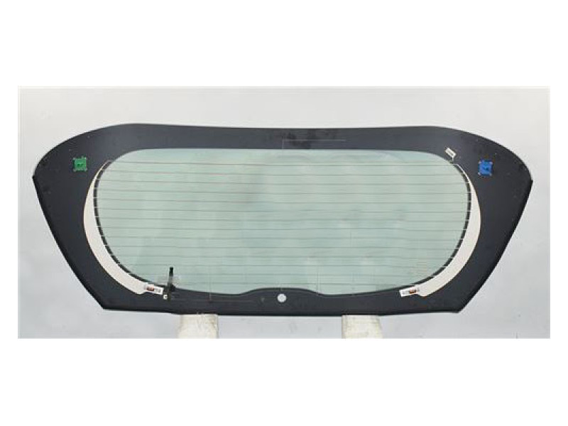 Заднє скло Infiniti QX30 / Q30 16- (XYG)