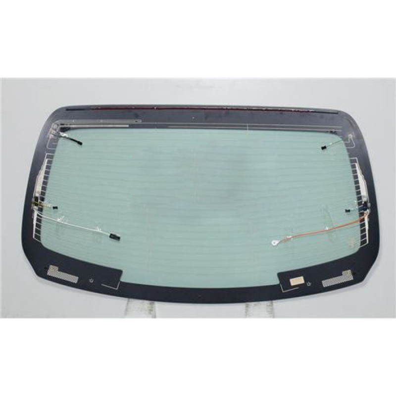 Заднє скло Mercedes E-class W213 16- седан (XYG)