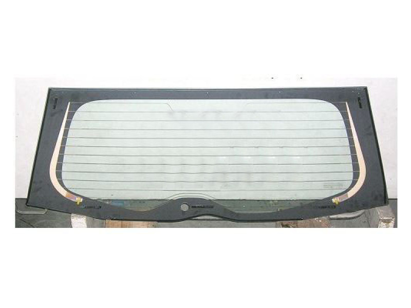Заднє скло Mitsubishi Pajero Sport 2 09-15 (XYG)