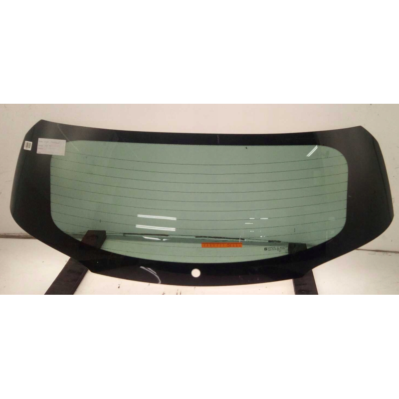 Заднє скло Opel Crossland X (XYG)