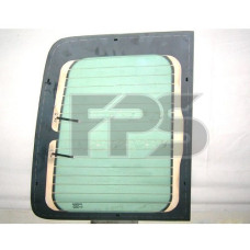 Заднє скло праве VW Caddy 2004-