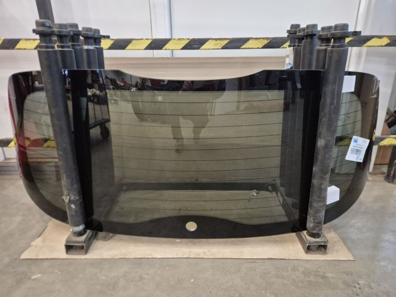 Заднє скло Renault Modus 07-12 (XYG)