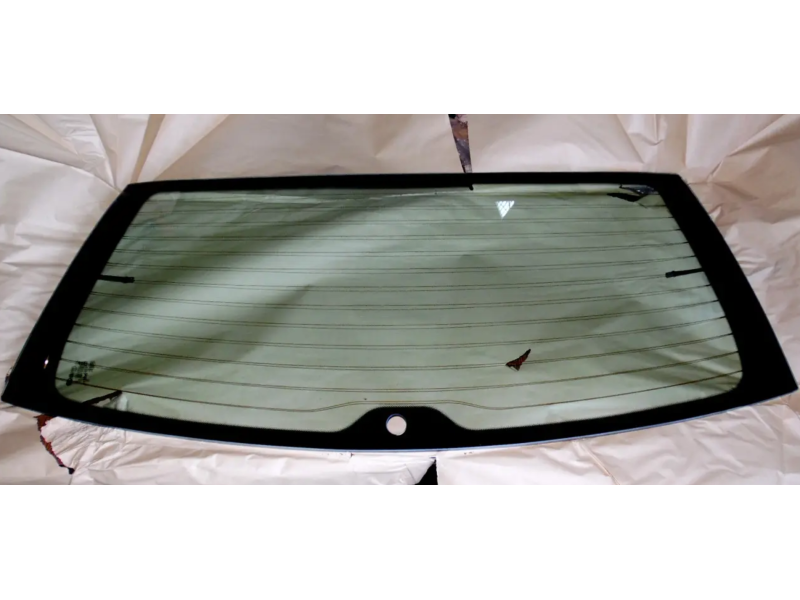 Заднє скло Seat Ibiza 02-09 (XYG)