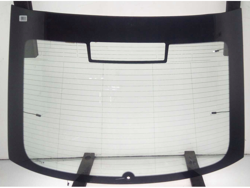 Заднє скло Skoda Superb 3V 15- ліфтбек (Sekurit)