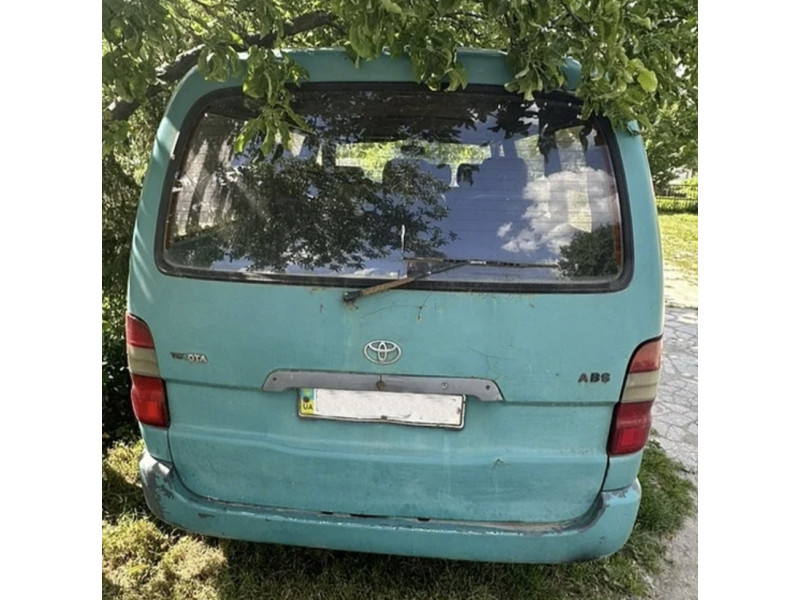 Заднє скло Toyota HiAce 1996-2005 XYG 6813126270 