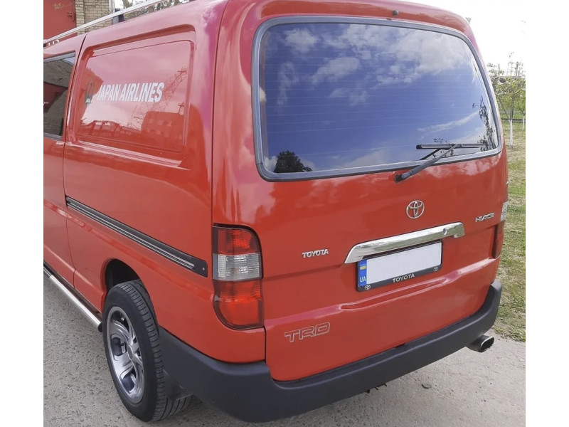 Заднє скло Toyota HiAce 1996-2005 XYG 6813126270 