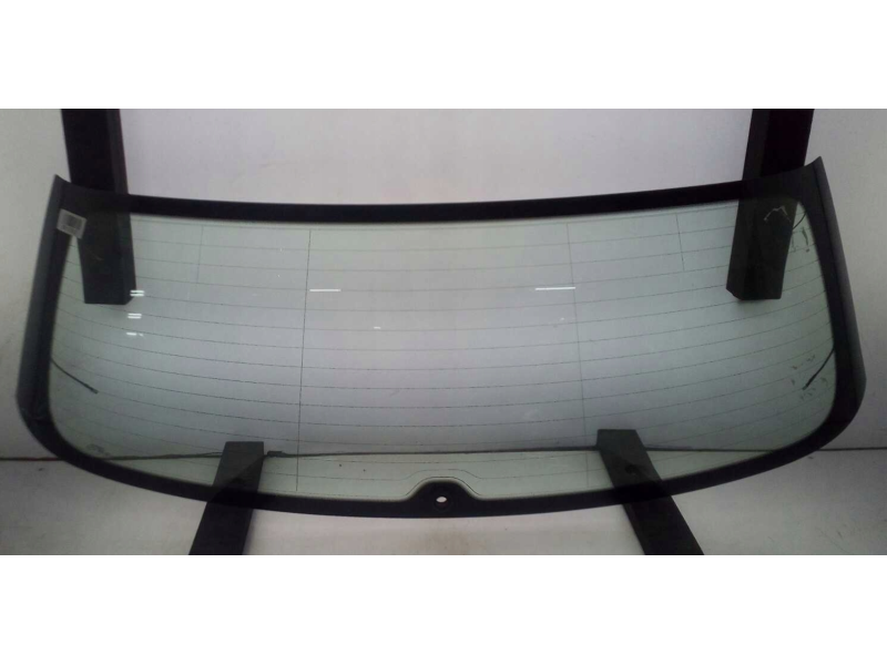 Заднє скло VW Golf 5 05-10 універсал (XYG)