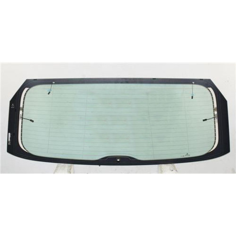 Заднє скло VW Touareg 3 18- (Pilkington)