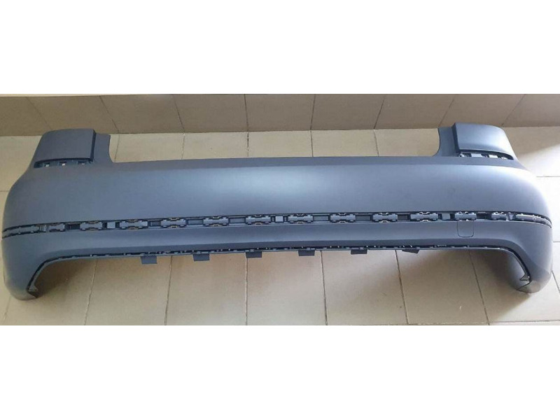 Бампер задній (з отворами під катафоти) VW Passat B8 2016-2019 Китай 561807421KGRU