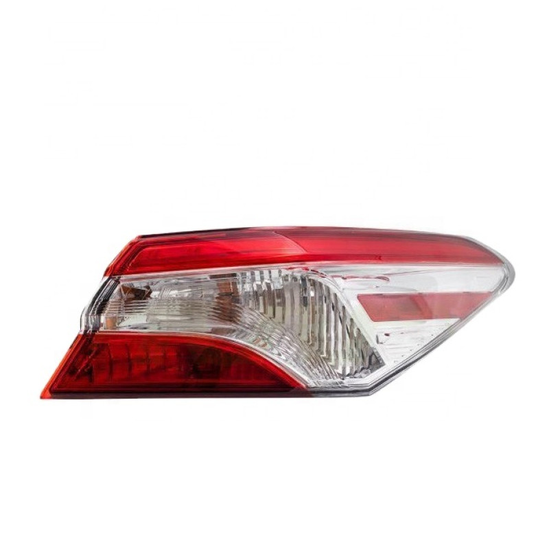 Ліхтар задній лівий Toyota Camry XV70 17- світлий хром (Тайвань) зовнішній 81560-06720