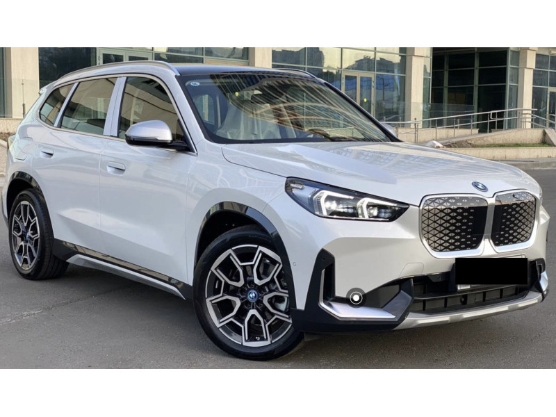 Заглушка гака переднього бампера BMW X1, IX1 U11/U12 2022- FPS 51115A09BB1 