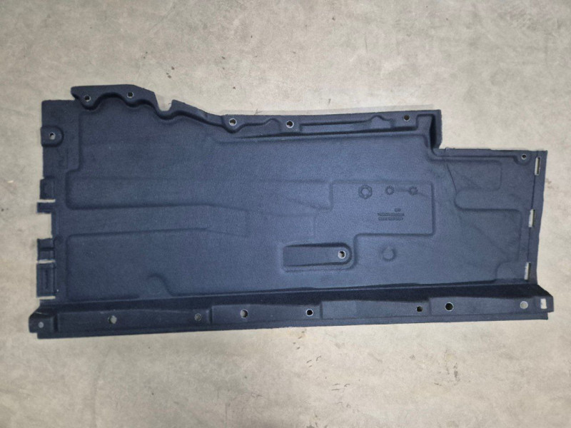 Захист днища правий Audi A6 C7, A7 4G7 2011-2018 Signeda (4GD825208B) 4G0825208B