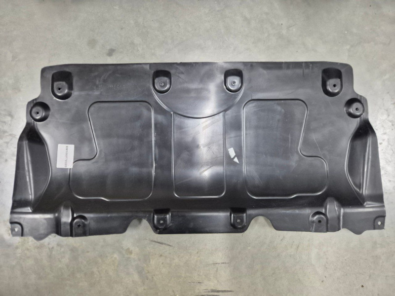 Захист двигуна передній BMW 3 G20 / G21 2019- Тайвань