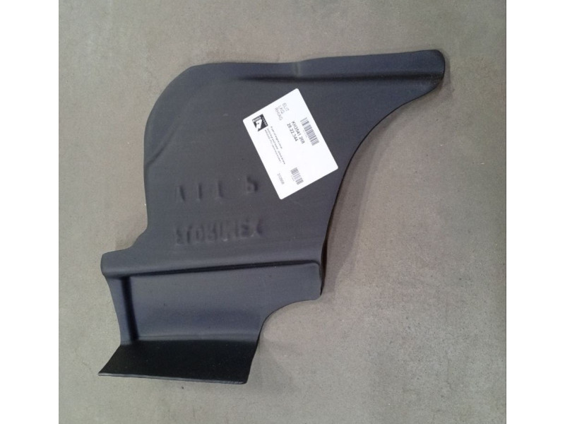 Захист двигуна правий Mercedes Vito W638 1996-2003 Elit 6385241425