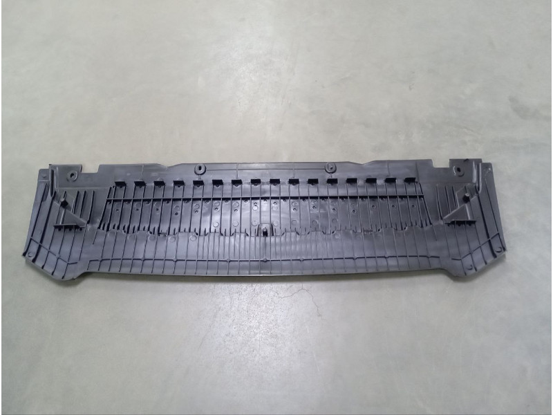 Захист бампера передній пластик Audi A4 B8 2012-2016 DPA 8K0807611