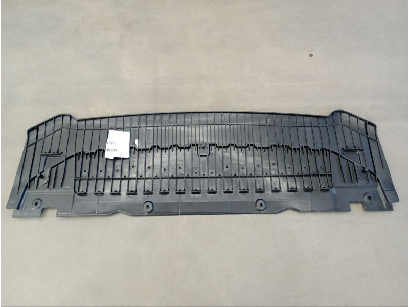 Захист переднього бампера пластик Audi A4 B8 2012-2016 Тайвань 8K0807611