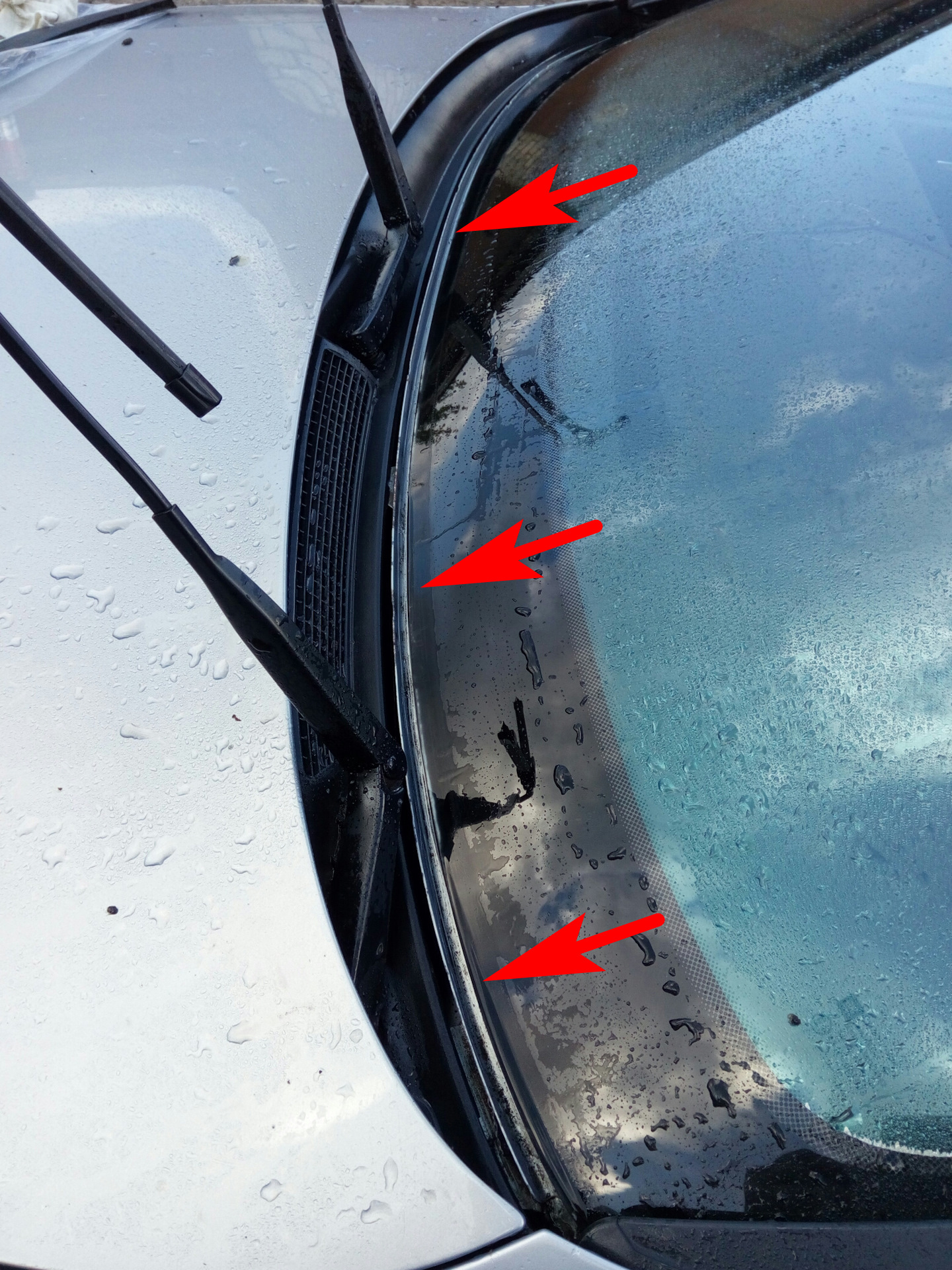 заміна молдинга скла опель астра